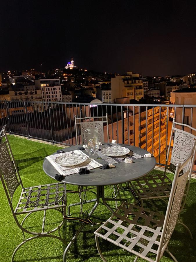 Marseille: Superbe Vue Sur Notre-Dame De La Garde Apartamento Exterior foto